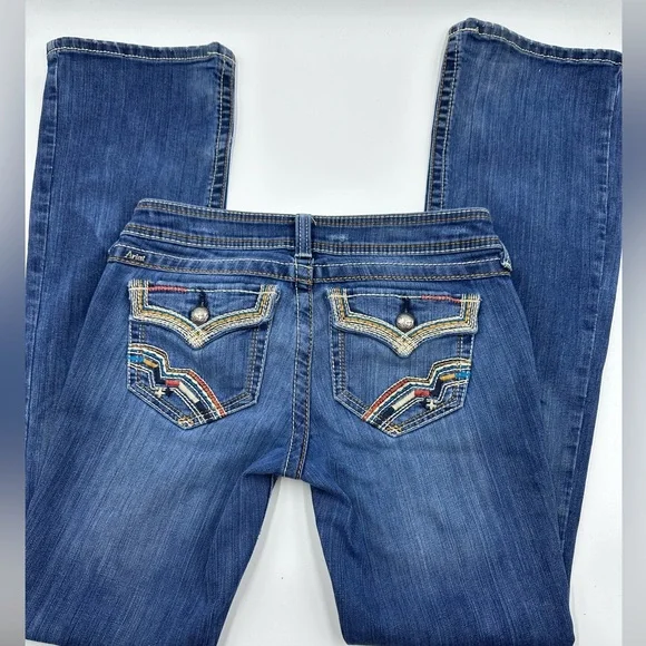 Ariat Ruby Jeans distressed hem boho pockets - Picture 2 of 14